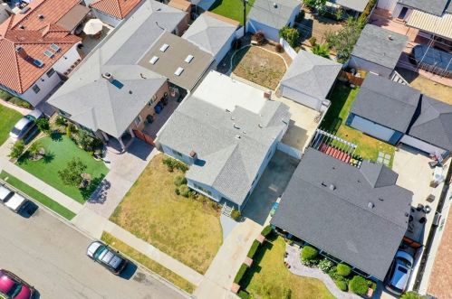 4835 122nd St, Hawthorne CA  90250-3507 exterior