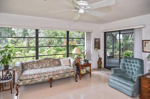 308 South Dr, Nokomis FL  34275-1343 exterior