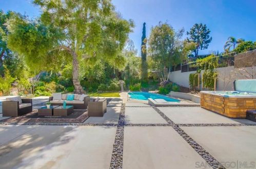 8155 Stadler St, La Mesa CA  91942-2617 exterior