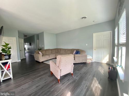 114 Chanticleer Cir, Camden-Wy DE  19934-5401 exterior