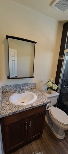 943 Olive St, Colton CA  92324-2560 exterior