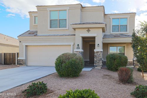 35737 Loemann Dr, San Tan Valley, AZ 85143-3535