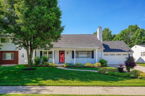 2649 Eugene Ave, Darbydale, OH 43123-3561