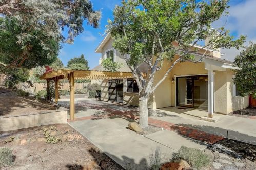 3577 Durham Cir, Oceanside CA  92056-4903 exterior