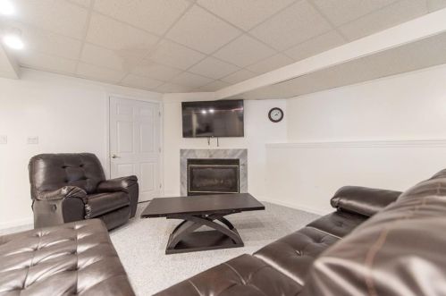 335 Albion Rd, Lincoln RI  02865-4240 exterior