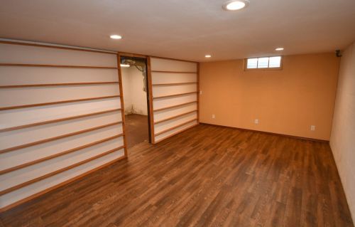 1911 Norwich Ave, Milwaukee WI 53235-4733 exterior