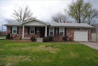 2916 Lencott Dr, Louisville, KY 40216-1965
