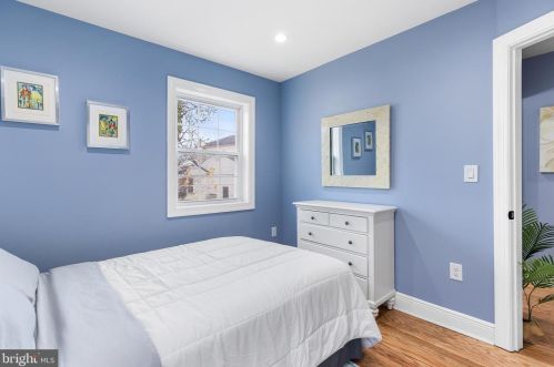 2257 16th St, Washington DC  20020-4301 exterior