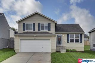 10921 Weber St, Omaha, NE 68142-1566