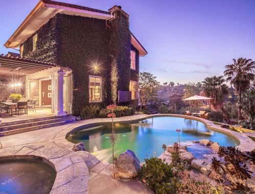 9881 Lemon Ave, La Mesa, CA 91941-4436