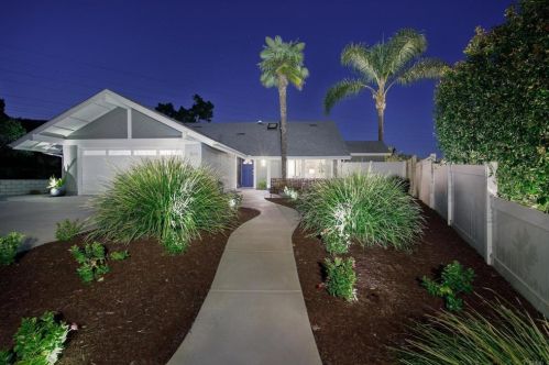 7034 Fern Pl, Carlsbad, CA 92011-5116