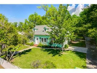 109 Rene St, Madisonville, LA 70447-4105
