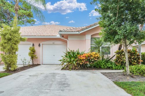 369 Coral Trace Cir, Delray Beach FL  33445-3619 exterior