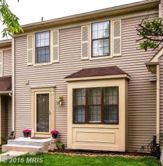 20 Haxall Ct, Dulles, VA 20165-5749
