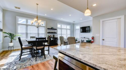 5 Fort Ave, Pelican Island NJ  08751-1512 exterior