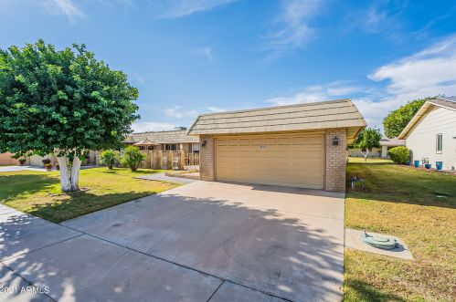 10515 Tropicana Cir, Sun City, AZ 85351-2217