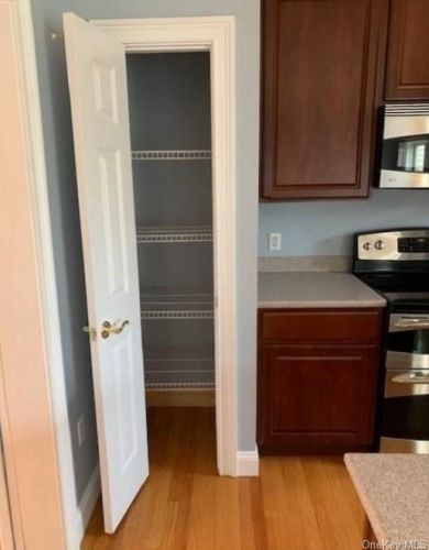 22 Hudson Cir, Marlborough NY  12542-6187 exterior