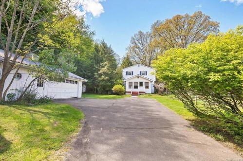 44 Ontario Ave, Middletown NY  10940-4339 exterior