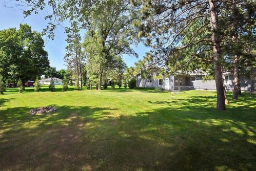 2855 2nd Ave, Faribault MN  55021-1902 exterior