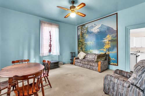 213 Penn St, Verona PA  15147-1024 exterior