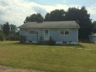 90 Locke Heights Rd, Bangor, PA 18013-9650
