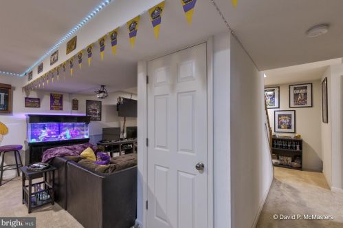 21 Trotting Way, Charles Town WV  25414-3308 exterior