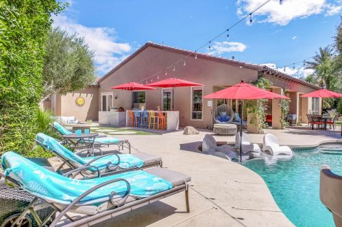 81075 Falling Leaf Ct, Indio CA  92201-8482 exterior