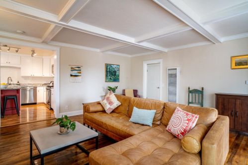 1738 Goodwin St, Seaside CA  93955-4414 exterior