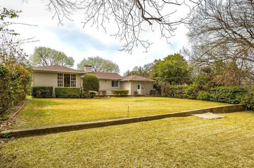 4205 Westmont Ct, Fort Worth TX  76109-5035 exterior