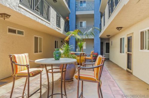 1756 Essex St, San Diego CA 92103-3655 exterior