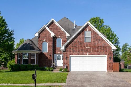 4608 Cherry Forest Cir, Louisville, KY 40245-2125