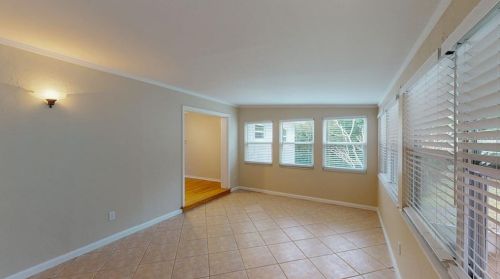 7116 Date Palm Ave, Saint Petersburg FL  33707-2013 exterior