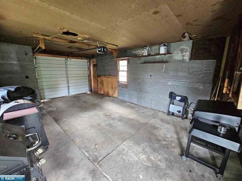 423 1st Ave, Hibbing MN  55746-9322 exterior