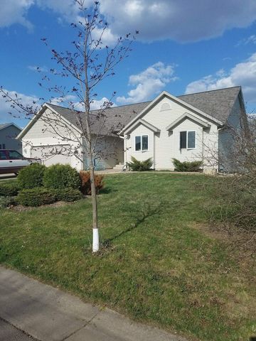 418 Thompson St, Bloomer, WI 54724-1194