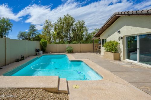 7701 Cypress St, Scottsdale AZ 85257-2855 exterior