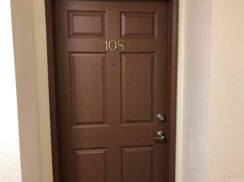 801 Pine Ave, Long Beach, CA 90813-5813
