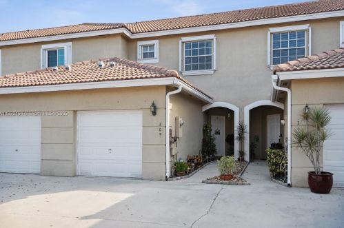 309 120th Ave, Hollywood, FL 33025-5930