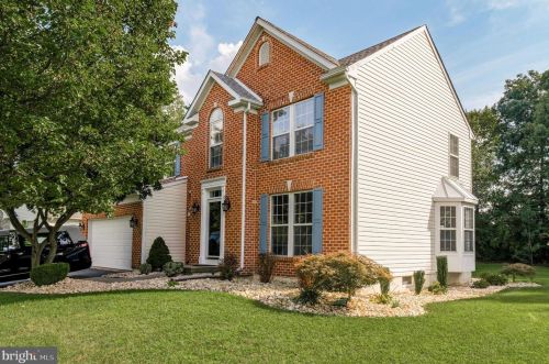 219 Niobrara Ln, Bear, DE 19701-4805