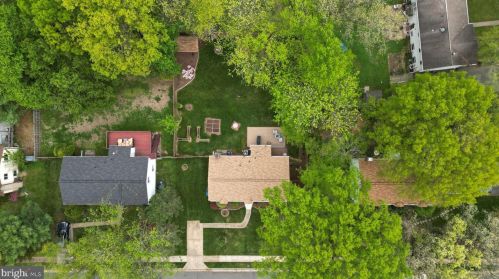 654 Mississippi Dr, Herndon, VA 20170-5419