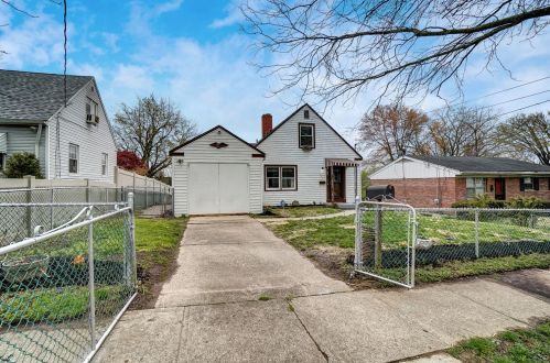 531 Burr Oak St, Cincinnati, OH 45232-1717