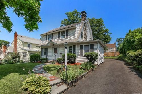 68 Mckinley Ave, White Plains NY  10606-1618 exterior