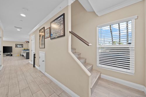 7891 Railroad Ave, Riverside CA  92504-4139 exterior