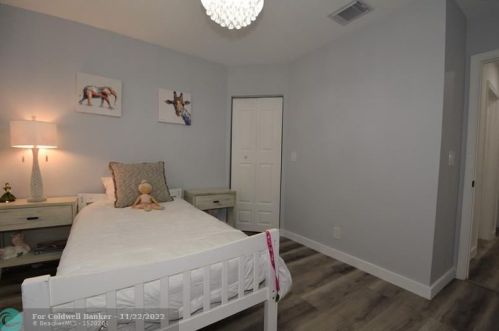 20826 21 St, Hollywood FL 33029-2334 exterior