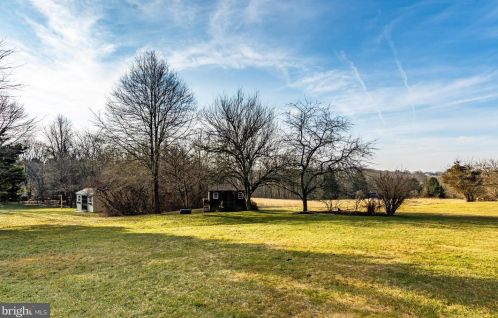 112 Quail Ln, Kennett Sq PA  19348-2652 exterior