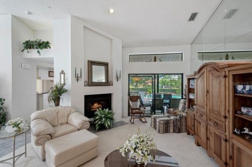 6017 Pier Pl Dr, Lakeland FL 33813-3786 exterior