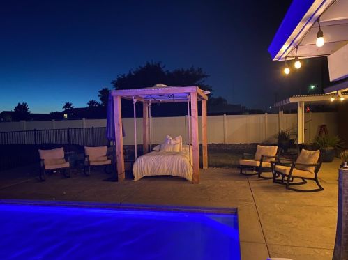 5425 Roselle Ave, Riverbank CA  95367 exterior