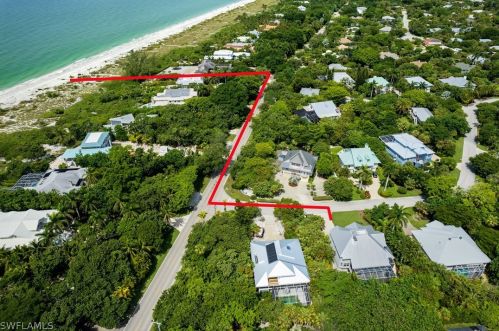 466 Sea Oats Dr, Sanibel FL  33957-5413 exterior