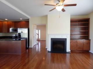 345 Windsor Dr, Fishersville VA  22939-2165 exterior