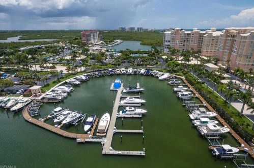 435 Dockside Dr, Naples FL  34110-3601 exterior