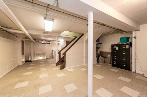 117 Magnolia Ave, Mount Vernon NY  10553-1244 exterior